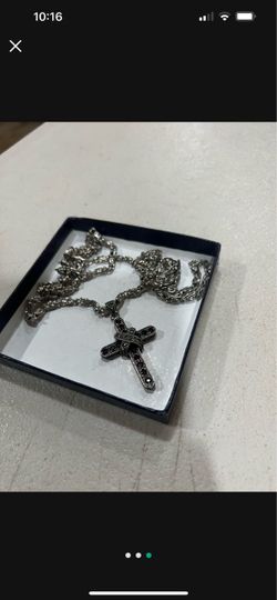 Silver Chain Necklace with Cross Pendant
