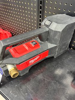 Milwaukee #2771-20- M18 Transfer Pump 8gal per minute *Tool Only*