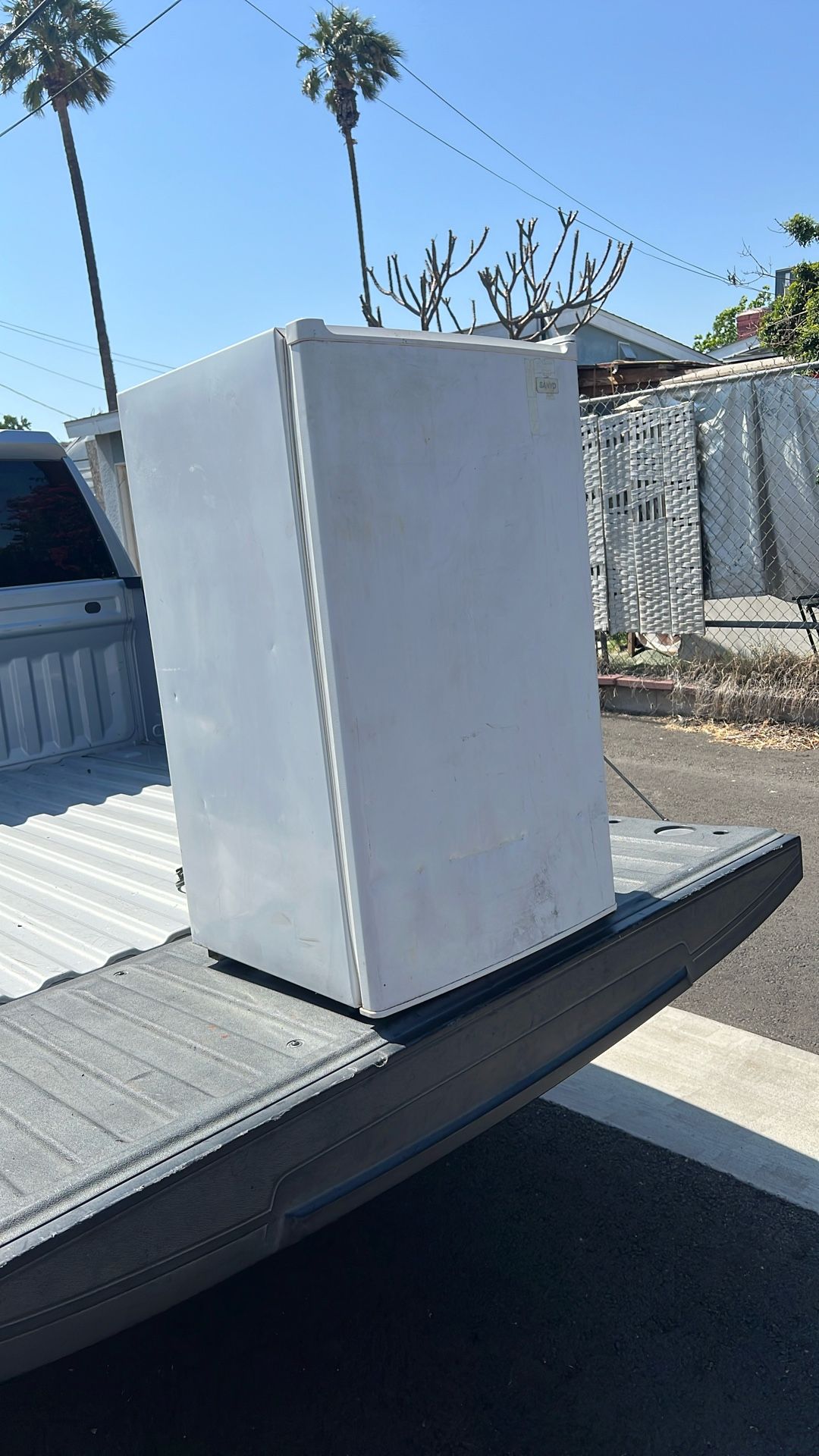Sanyo Mini Fridge