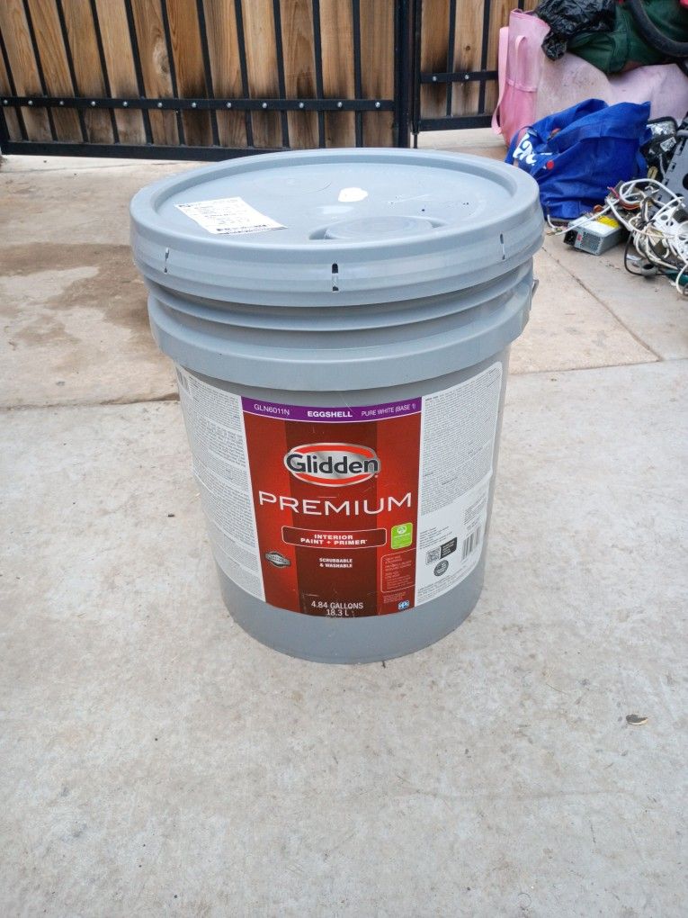 Glidden Premium Paint