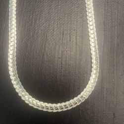 Beautiful 925 Silver Herringbone Necklace for Valentines Day