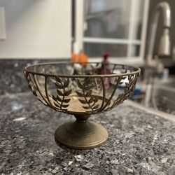 PRINCESS HOUE BASKET 