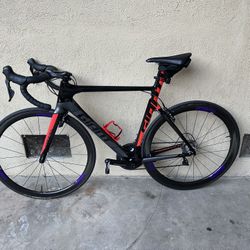 Giant Propel Road Bike