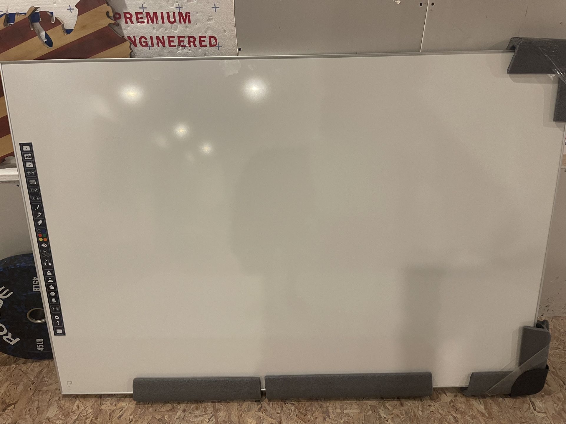 Steelcase ENO 2810 Interactive White Board
