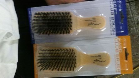 Hard and soft wave brushes