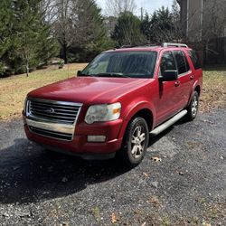 2010 Ford Explorer