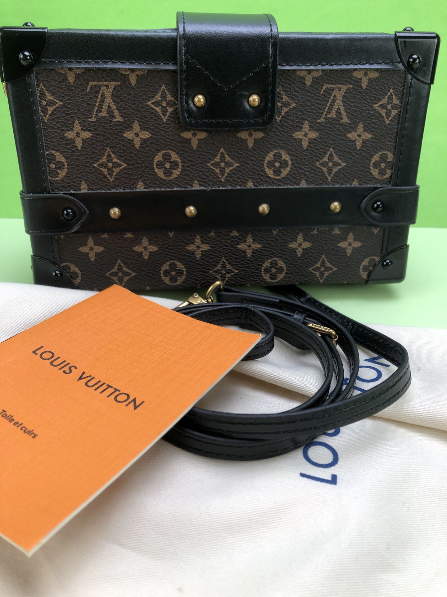 Authentic Louis Vuitton petite Malle monogram trunk bag for Sale in Dallas,  TX - OfferUp