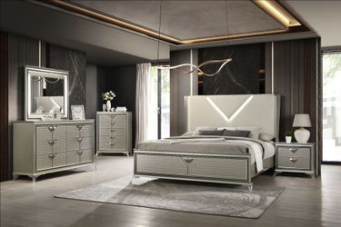 Bedroom Set King and Queen 🔥