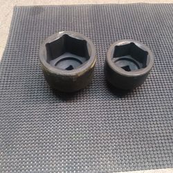 Paramount 3/4 Drive Impact Socket..1-15/16"..&..1-5/8" Tools 