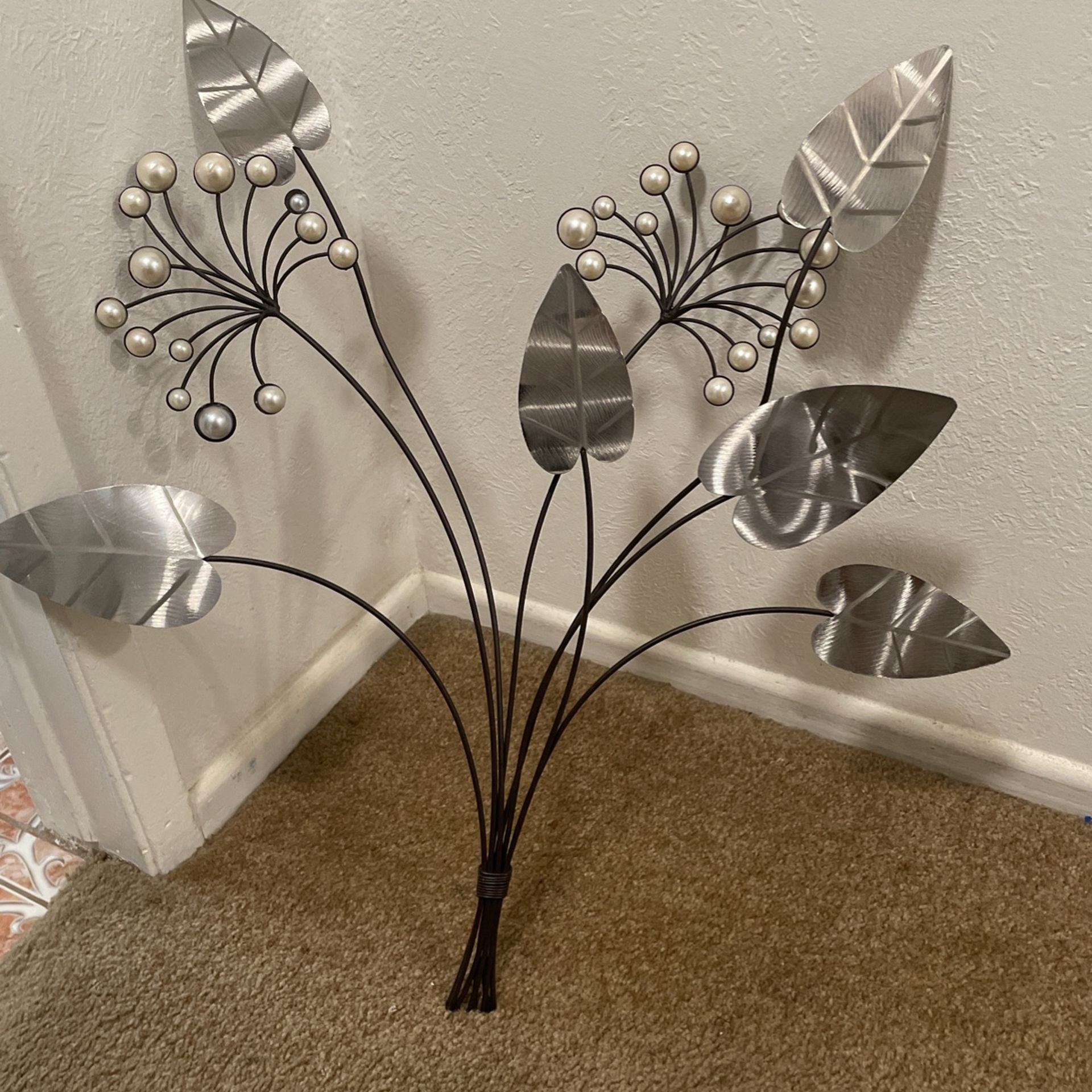 Decor Branch - Pearl /leafs Metal