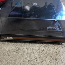 Vintage BSR MCDONALD 25CX Record Player