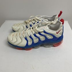 Mens Vapormax  size  10 and 11
