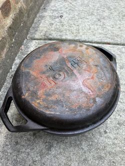 11” Lodge Dutch Oven