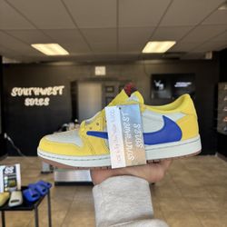 Jordan 1 Low Travis Scott canary Size 6.5y(8W) Available In Store!