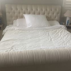 RH KING BED