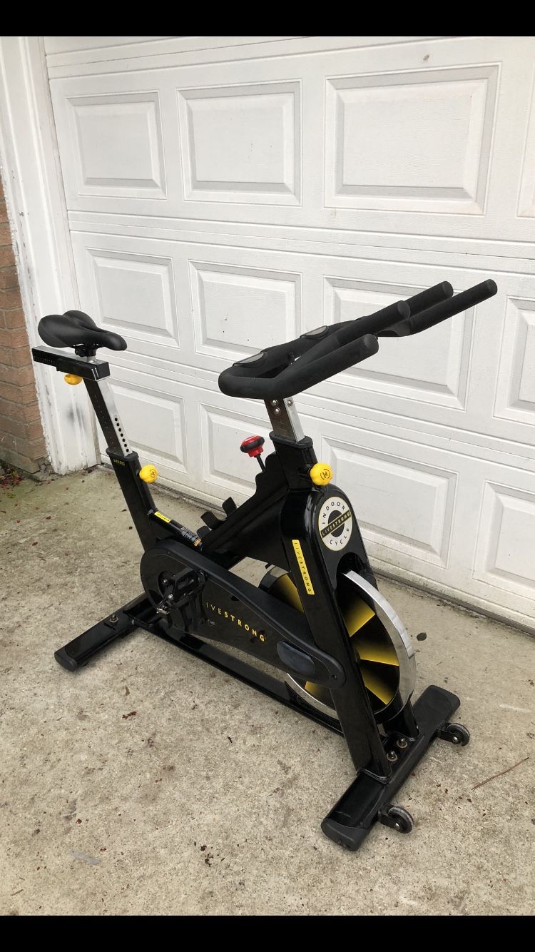 Live strong Indoor Cycle 9IC