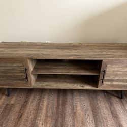 Tv stand
