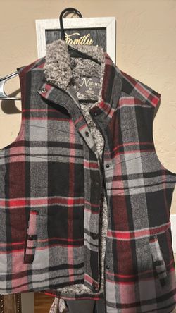 Women’s Vest Size M 