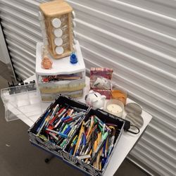 lot Of  Pens  Markers Organizers  Home decor  