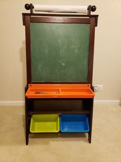 Kids Art Easel, Chalkboard, and Dry Erase Board 