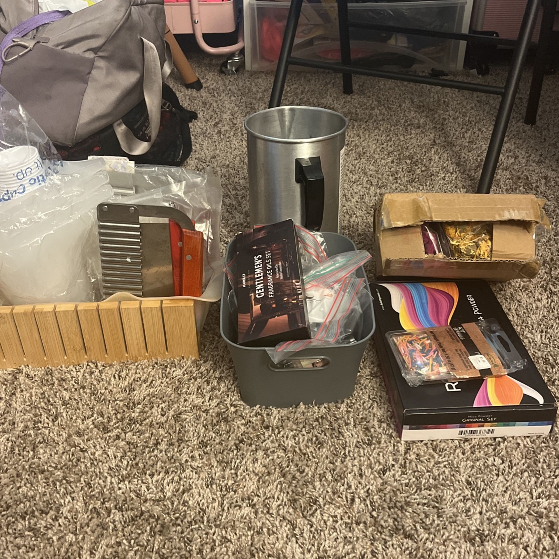 Soap and Candle Making Supplies