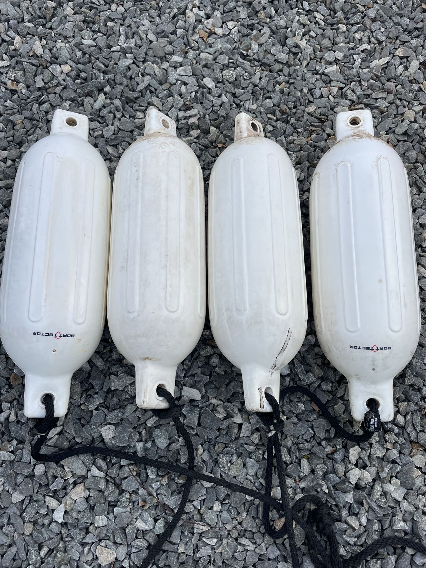 Different Size Boat Fenders