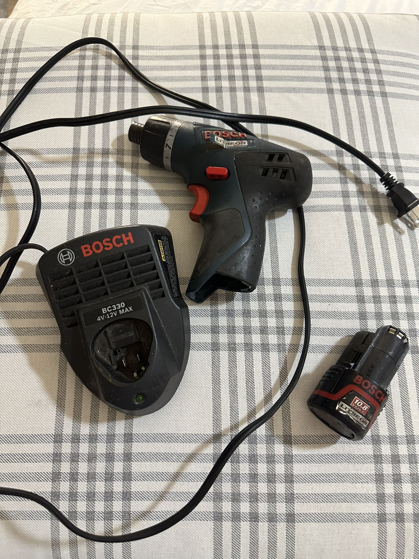 BOSCH DRILL-DRIVER, BATTERY & CHARGER