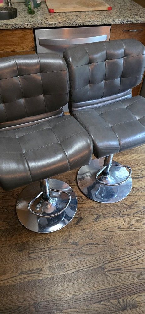 Square PU‑Leather Adjustable Swivel Bar Stool (set of 2)