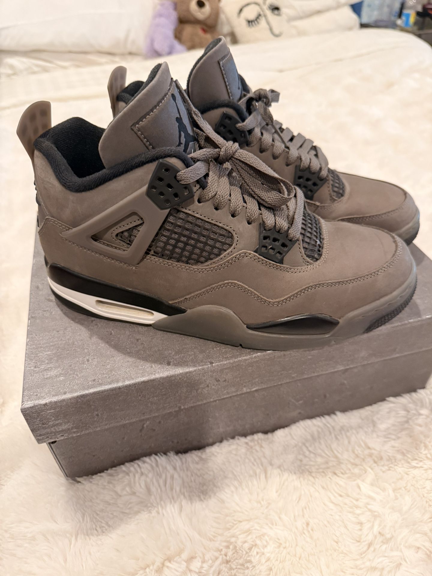 Jordan 4 Cave Stone