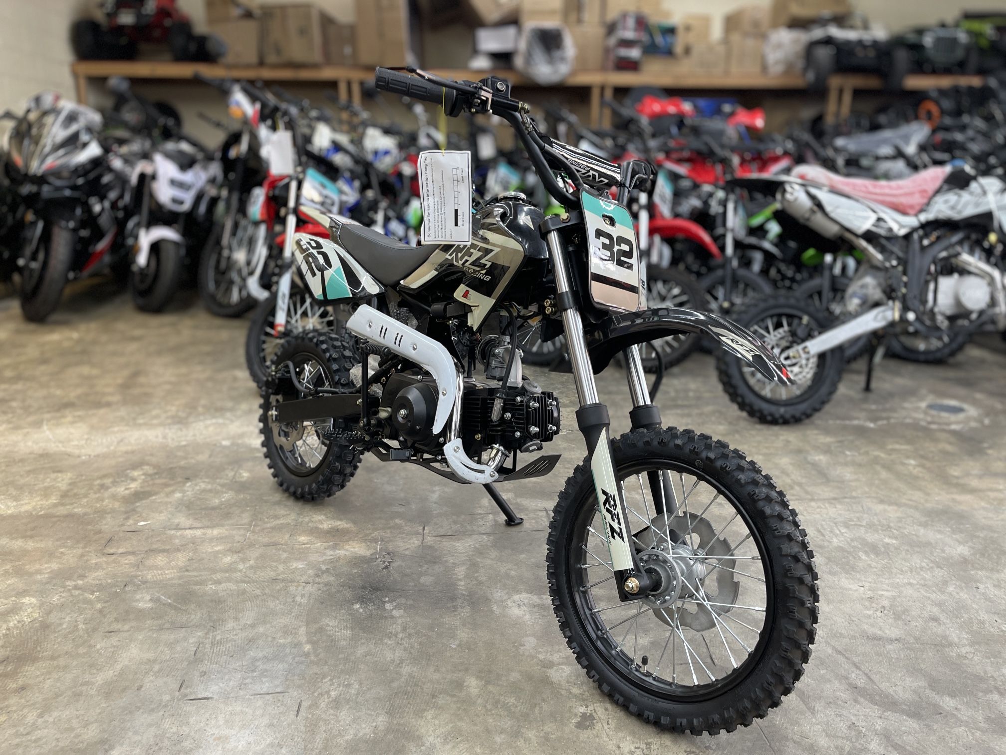 110CC APOLLO DIRT BIKE SEMI AUTOMATIC