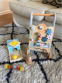 Montessori baby toys