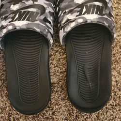 Nike Slides Size 12
