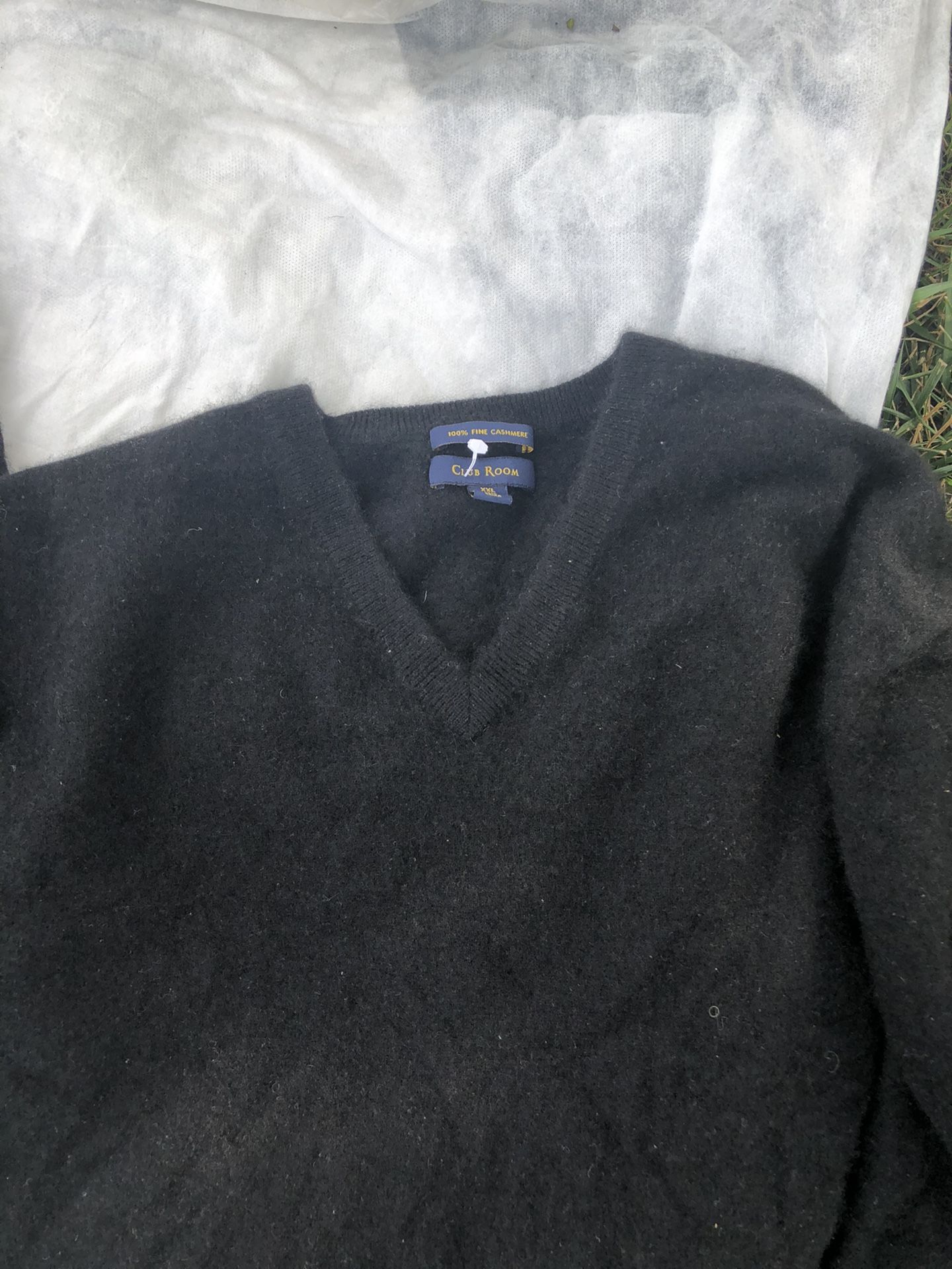 100% cashmere black sweaters