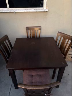 Dining table with chairs
