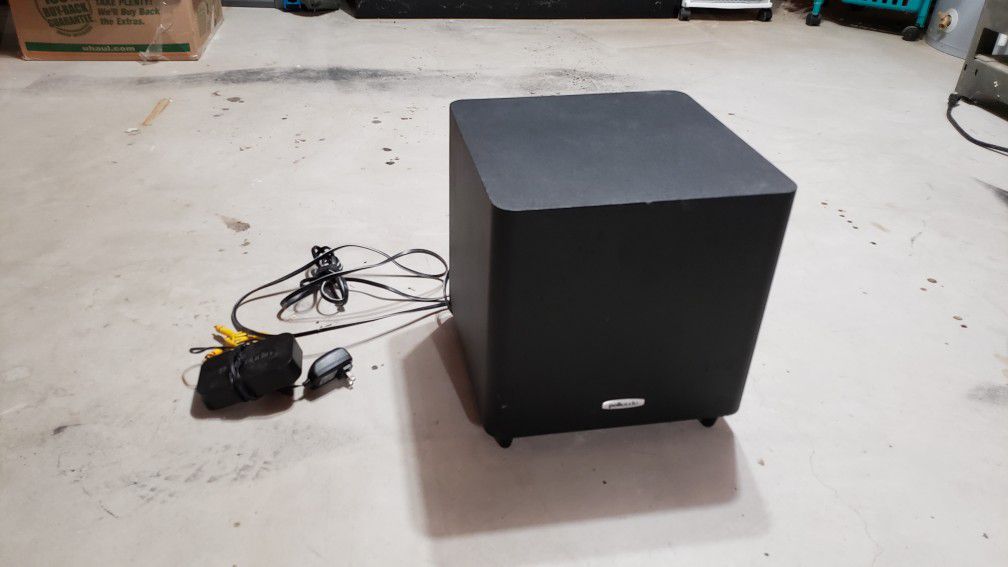 Polk audio Pswi225 wireless subwoofer! Great for apartment