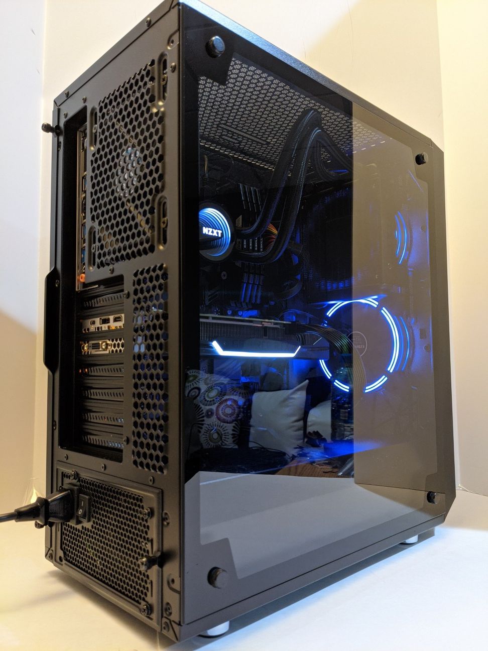 NEW 9th-gen Intel i7-9700K 5GHz OC Nvidia RTX 2070 Gaming PC