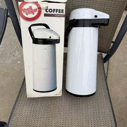 Coffee Pump Pot 