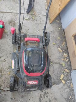 Electric lawn mower