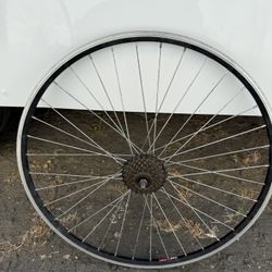 Used Bolt On 700c Aluminum Wheel