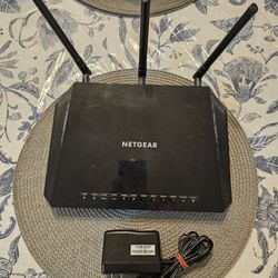 NETGEAR R7600 Nighthawk AC1750 Smart WiFi Router