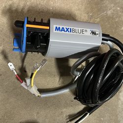 Blue diamond maxi blue air conditioning, water pump