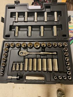 Duralast 1/2” Socket Set 