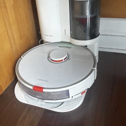 Roborock S7 Auto Empty Dock White 