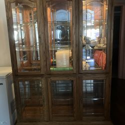 Curio  Cabinet $150 