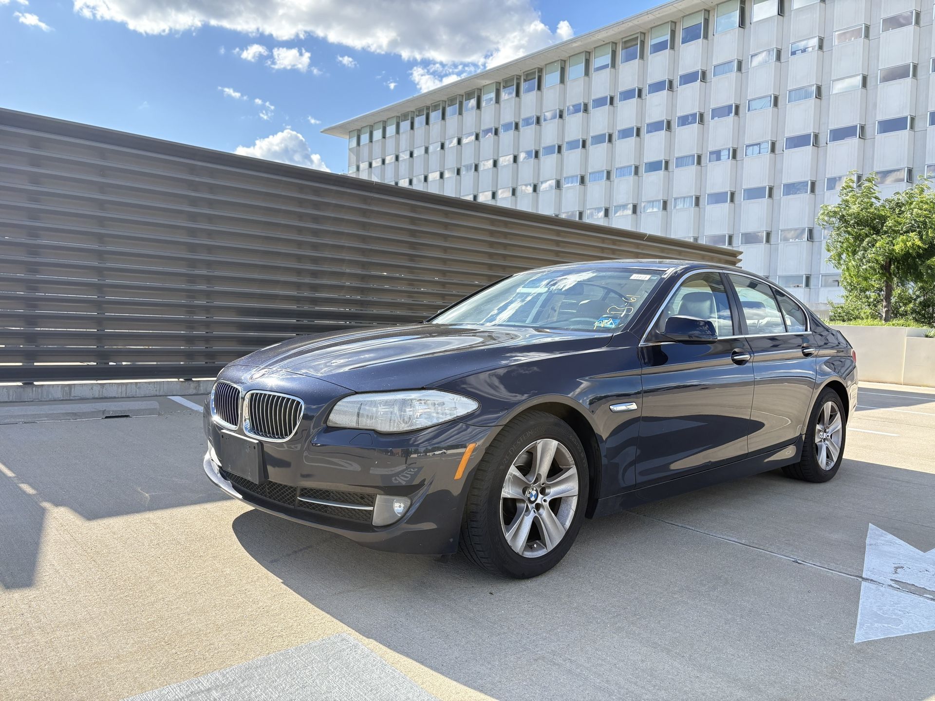 2011 BMW 528i