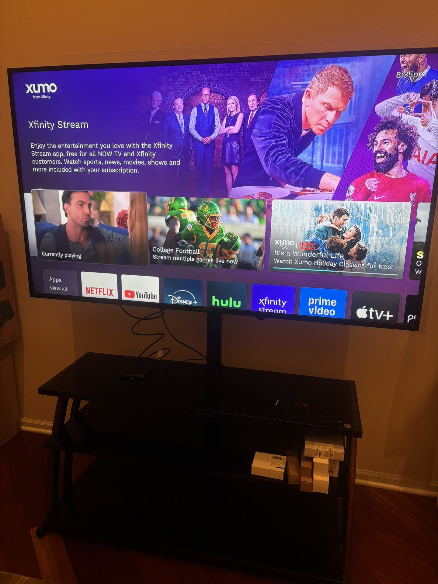 Hinese 60” In TV With Stand