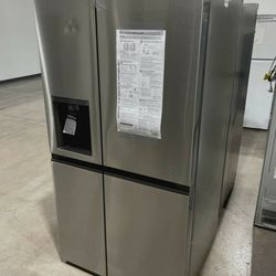 New (un used) Refrigerator CHEAP