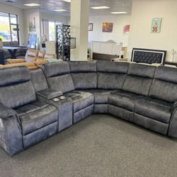 Power Reclining Sectional With Cupholders And Storage 