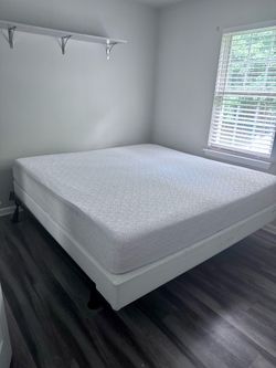 King Mattress/Spring/Frame