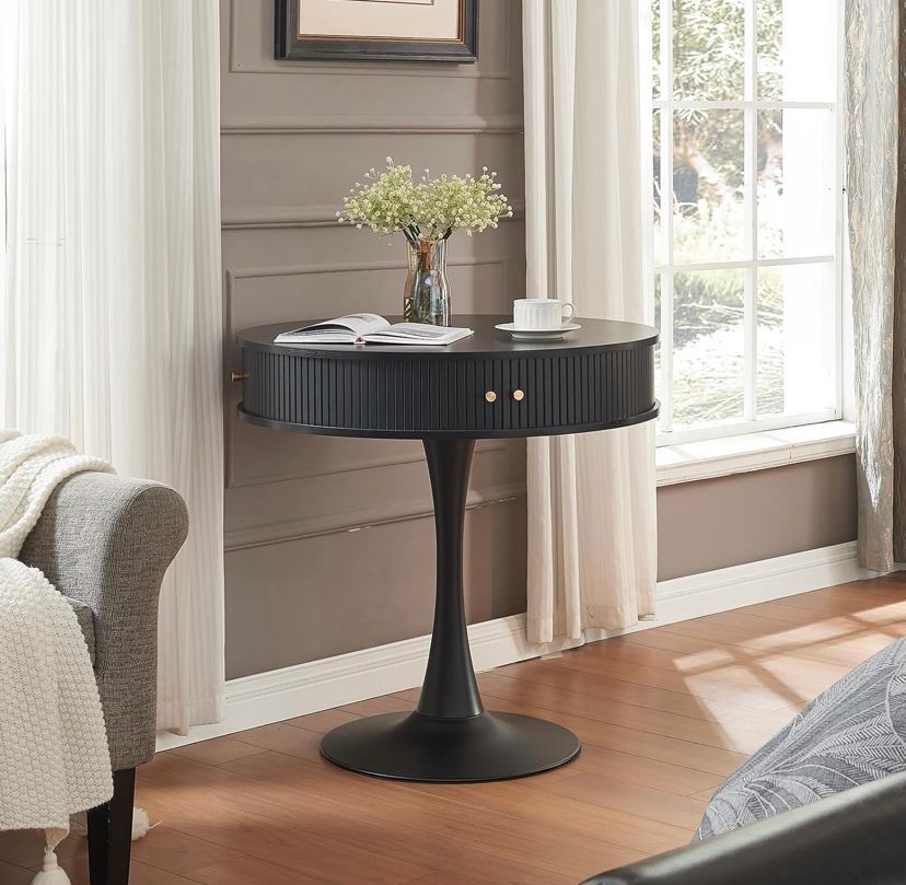 Round Pedestal Table, Tulip Design Table, Dining Table